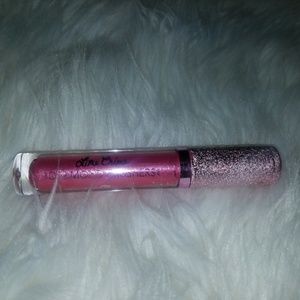 Lime Crime lip topper in Strip